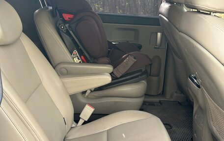 KIA Carnival III, 2018 год, 1 900 000 рублей, 12 фотография