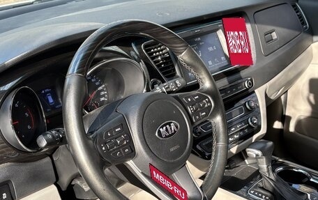 KIA Carnival III, 2018 год, 1 900 000 рублей, 19 фотография