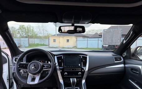 Mitsubishi Montero Sport, 2025 год, 6 700 000 рублей, 10 фотография