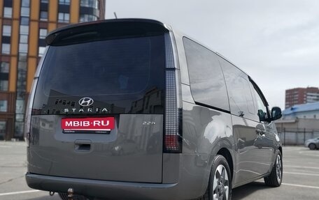 Hyundai Staria, 2022 год, 5 490 000 рублей, 5 фотография