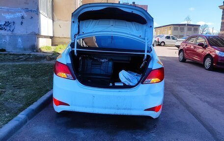 Hyundai Solaris II рестайлинг, 2016 год, 555 555 рублей, 4 фотография