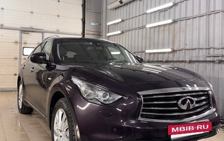 Infiniti FX II, 2012 год, 1 950 000 рублей, 2 фотография