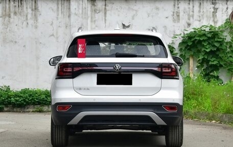 Volkswagen T-Cross I, 2022 год, 1 602 000 рублей, 5 фотография