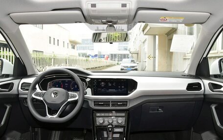 Volkswagen T-Cross I, 2022 год, 1 602 000 рублей, 22 фотография