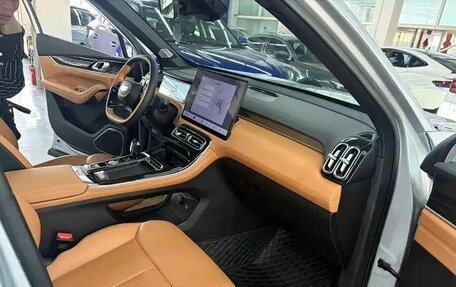 Geely Atlas, 2025 год, 2 884 000 рублей, 8 фотография