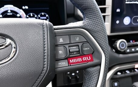 Toyota Sequoia, 2025 год, 14 990 000 рублей, 11 фотография