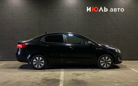 KIA Rio III рестайлинг, 2013 год, 900 000 рублей, 4 фотография