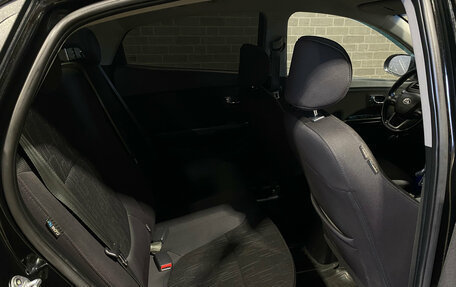 KIA Rio III рестайлинг, 2013 год, 900 000 рублей, 10 фотография