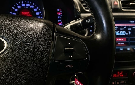 KIA Rio III рестайлинг, 2013 год, 900 000 рублей, 17 фотография