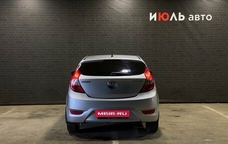 Hyundai Solaris II рестайлинг, 2012 год, 840 000 рублей, 6 фотография