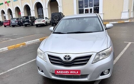 Toyota Camry, 2010 год, 1 000 000 рублей, 1 фотография