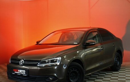 Volkswagen Jetta VI, 2011 год, 699 000 рублей, 1 фотография