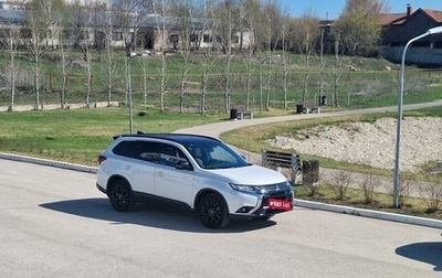 Mitsubishi Outlander III рестайлинг 3, 2022 год, 3 150 000 рублей, 1 фотография