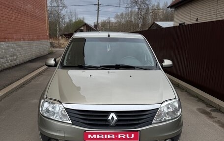 Renault Logan I, 2013 год, 445 000 рублей, 1 фотография