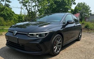 Volkswagen Golf VIII, 2022 год, 2 400 000 рублей, 1 фотография