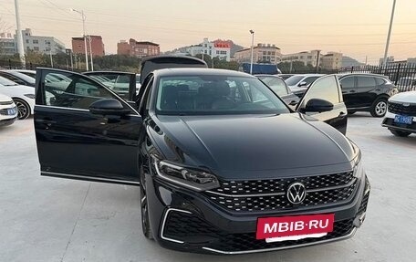 Volkswagen Passat B8 рестайлинг, 2023 год, 2 270 000 рублей, 10 фотография