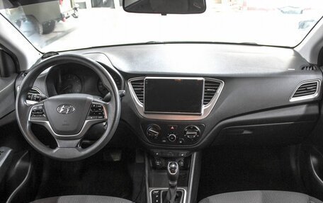 Hyundai Solaris II рестайлинг, 2019 год, 1 429 900 рублей, 12 фотография