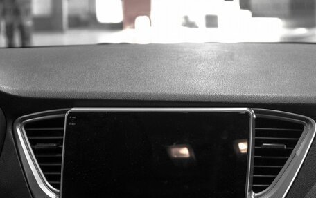 Hyundai Solaris II рестайлинг, 2019 год, 1 429 900 рублей, 20 фотография