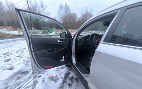 Hyundai Tucson III, 2018 год, 2 200 000 рублей, 15 фотография