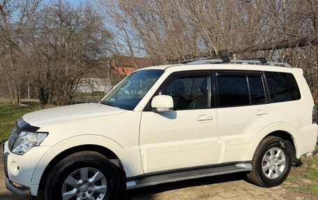 Mitsubishi Pajero IV, 2011 год, 1 800 000 рублей, 3 фотография