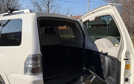 Mitsubishi Pajero IV, 2011 год, 1 800 000 рублей, 11 фотография