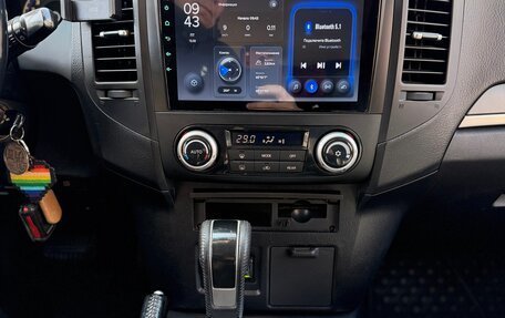 Mitsubishi Pajero IV, 2011 год, 1 800 000 рублей, 21 фотография