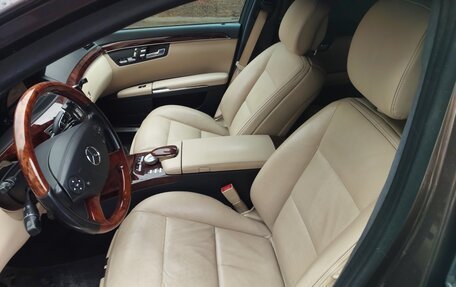 Mercedes-Benz S-Класс, 2009 год, 2 300 000 рублей, 8 фотография