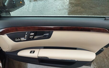 Mercedes-Benz S-Класс, 2009 год, 2 300 000 рублей, 16 фотография