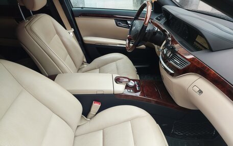 Mercedes-Benz S-Класс, 2009 год, 2 300 000 рублей, 15 фотография