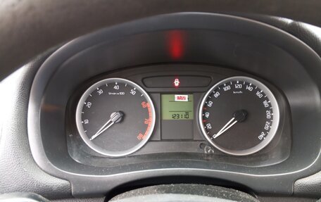 Skoda Fabia II, 2007 год, 320 000 рублей, 13 фотография