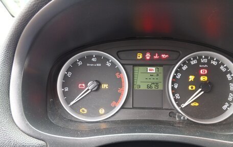 Skoda Fabia II, 2007 год, 320 000 рублей, 14 фотография