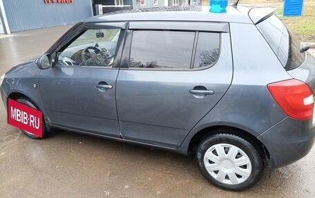 Skoda Fabia II, 2007 год, 320 000 рублей, 24 фотография