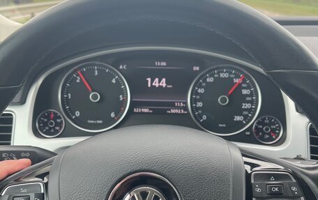 Volkswagen Touareg III, 2017 год, 2 950 000 рублей, 5 фотография