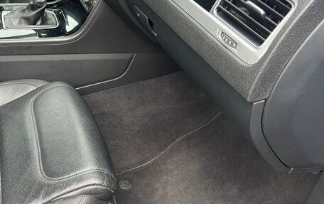 Volkswagen Touareg III, 2017 год, 2 950 000 рублей, 9 фотография