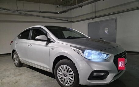 Hyundai Solaris II рестайлинг, 2018 год, 590 000 рублей, 5 фотография
