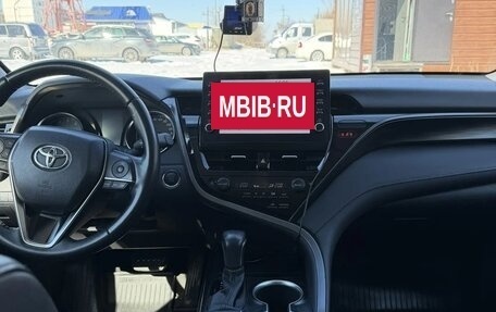 Toyota Camry, 2021 год, 3 300 000 рублей, 8 фотография