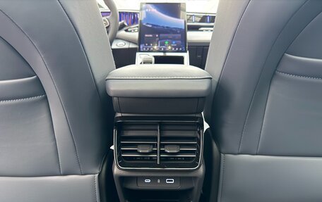 Geely Atlas, 2024 год, 3 470 000 рублей, 24 фотография