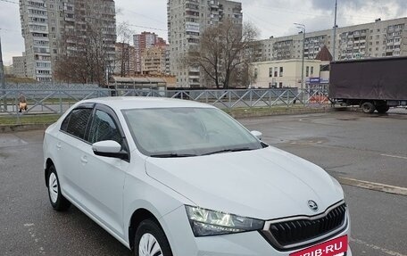 Skoda Rapid II, 2021 год, 1 550 000 рублей, 6 фотография