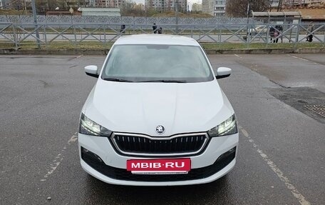 Skoda Rapid II, 2021 год, 1 550 000 рублей, 2 фотография