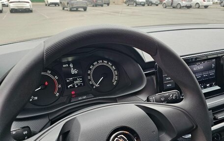 Skoda Rapid II, 2021 год, 1 550 000 рублей, 11 фотография