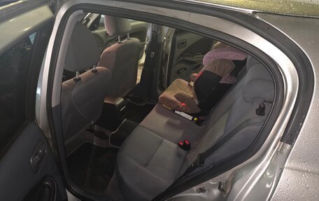 Nissan Almera, 2005 год, 385 000 рублей, 9 фотография