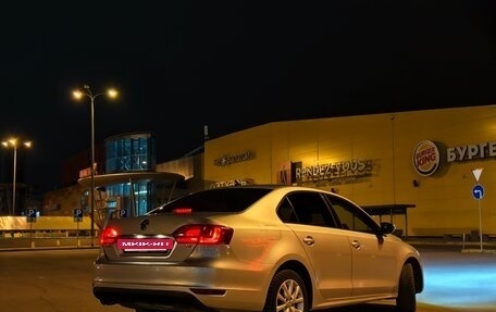 Volkswagen Jetta VI, 2013 год, 950 000 рублей, 7 фотография