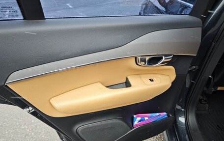 Volvo XC90 II рестайлинг, 2015 год, 2 600 000 рублей, 13 фотография