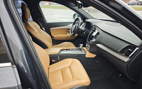 Volvo XC90 II рестайлинг, 2015 год, 2 600 000 рублей, 18 фотография