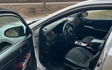 Toyota Camry, 2013 год, 1 630 000 рублей, 7 фотография