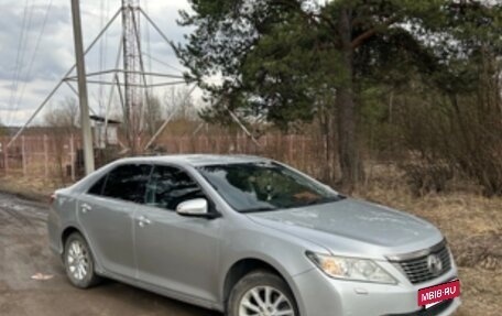 Toyota Camry, 2013 год, 1 630 000 рублей, 2 фотография