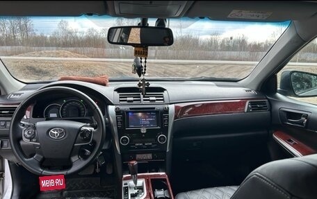 Toyota Camry, 2013 год, 1 630 000 рублей, 6 фотография
