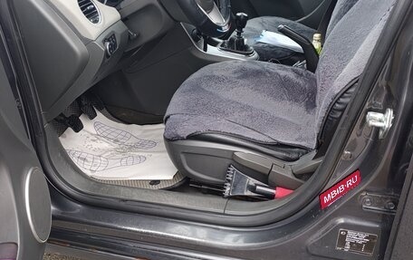 Chevrolet Cruze II, 2010 год, 660 000 рублей, 11 фотография