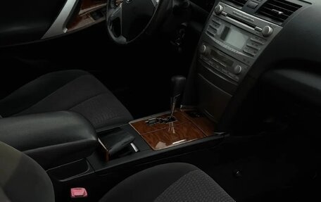 Toyota Camry, 2011 год, 1 340 000 рублей, 13 фотография