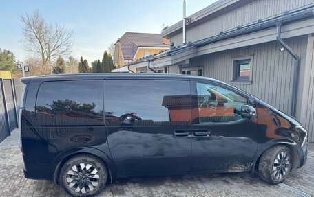 Hyundai Staria, 2021 год, 4 700 000 рублей, 7 фотография